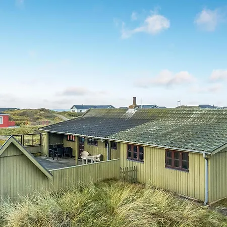 Holiday home Kivi